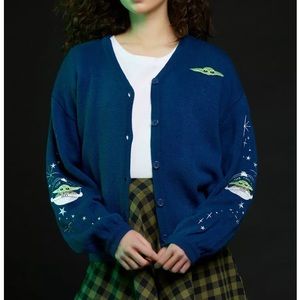 Her Universe Star Wars The Mandalorian The Child & Stars Cardigan - 3X